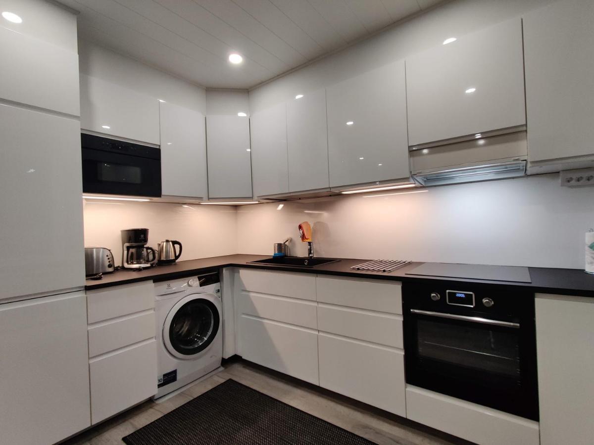Alexi Apartments - Newly Renovated Apt In The Heart Of The City Near To Railway Station And Nokia Arena Tampere Zewnętrze zdjęcie