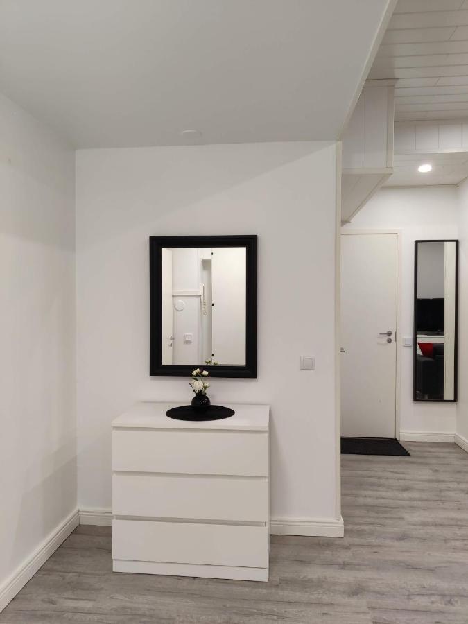 Alexi Apartments - Newly Renovated Apt In The Heart Of The City Near To Railway Station And Nokia Arena Tampere Zewnętrze zdjęcie